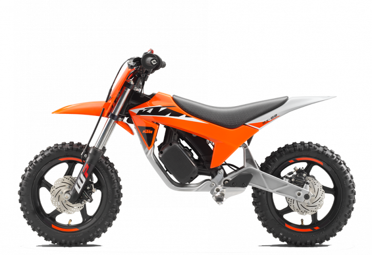 MY24-KTM-SX-E-90