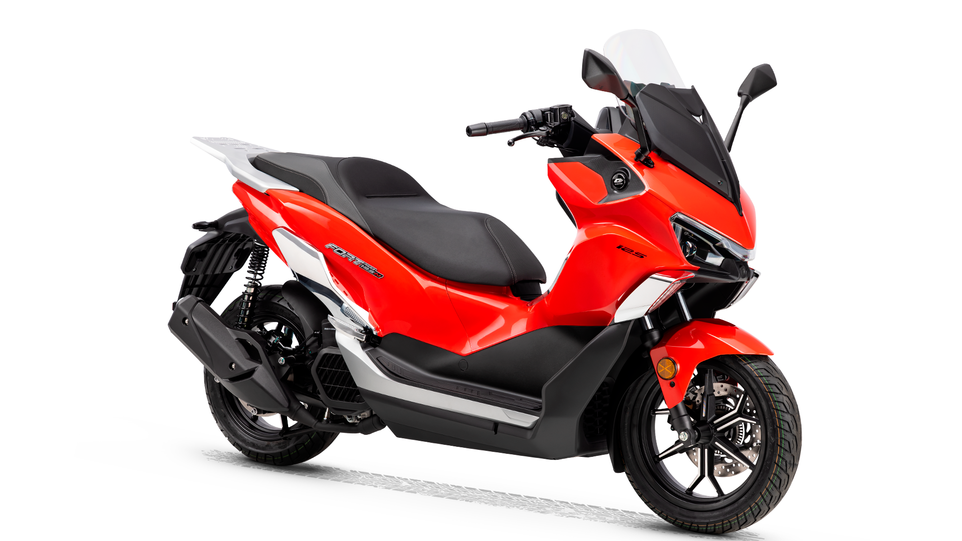 QJMOTOR FORT 125N 2026 - Imagen 4