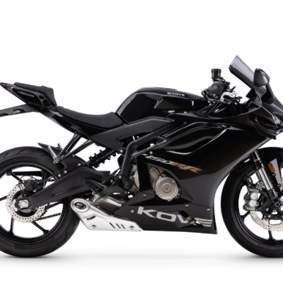 Kove-street-450RR-negro-derecho-scaled