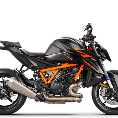 PHO_BIKE_90_RE_MY24-KTM-1390-SUPER-DUKE-R-EVO-BLACK-EU-90-Right-Studio_#SALL_#AEPI_#V1