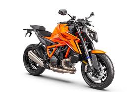 imagesKTM 1390 SUPER DUKE R